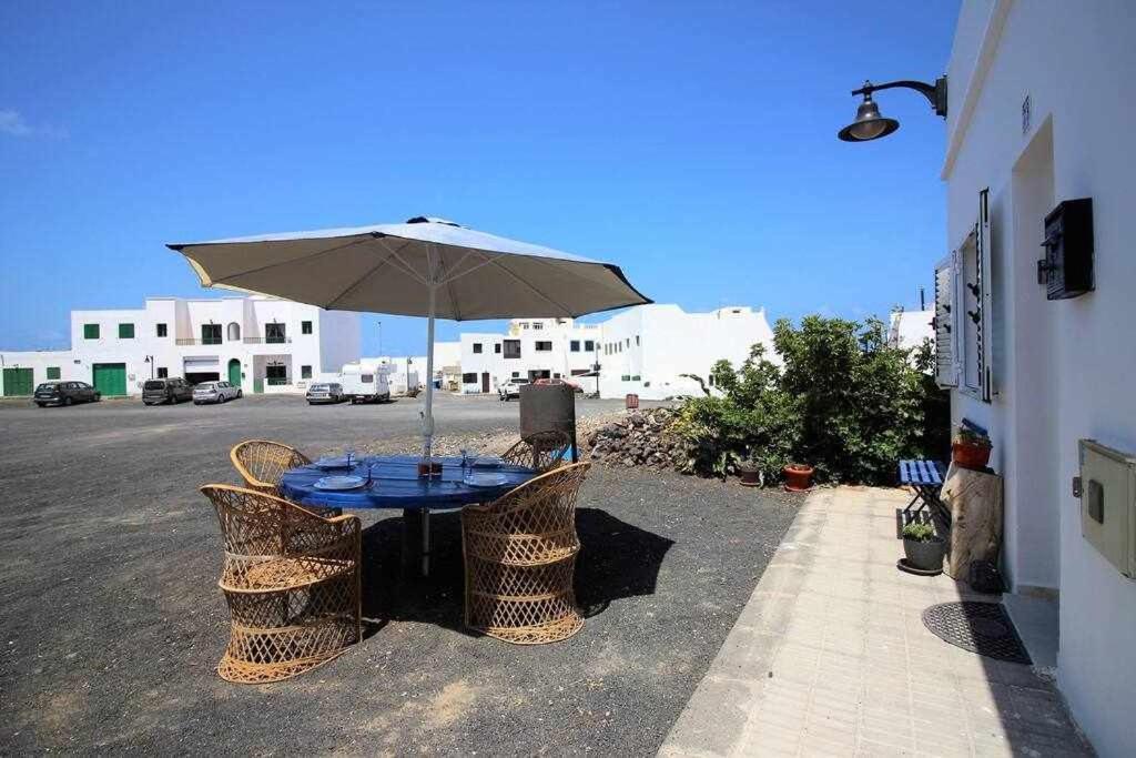 Casa Alejandra Con Terraza Y Barbacoa Βίλα El Golfo Εξωτερικό φωτογραφία