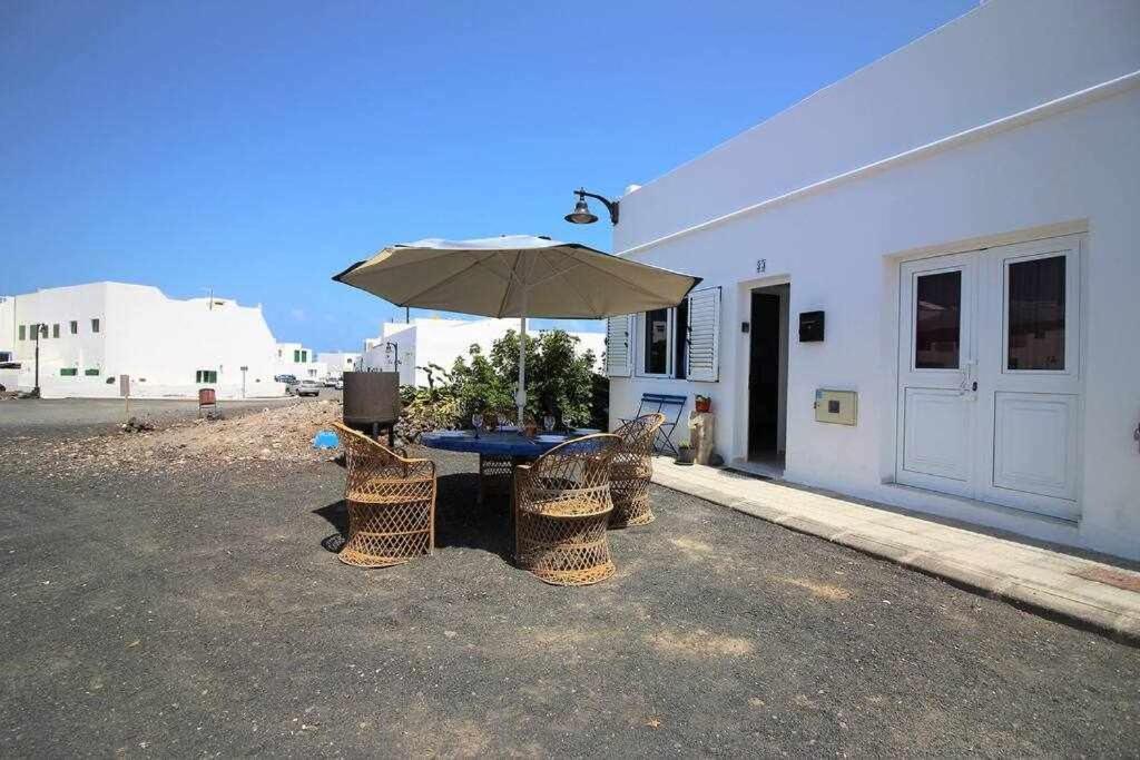 Casa Alejandra Con Terraza Y Barbacoa Βίλα El Golfo Εξωτερικό φωτογραφία